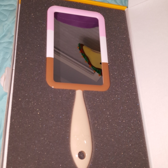 Jeffree Star Neapolitan Mirror - Picture 5 of 8